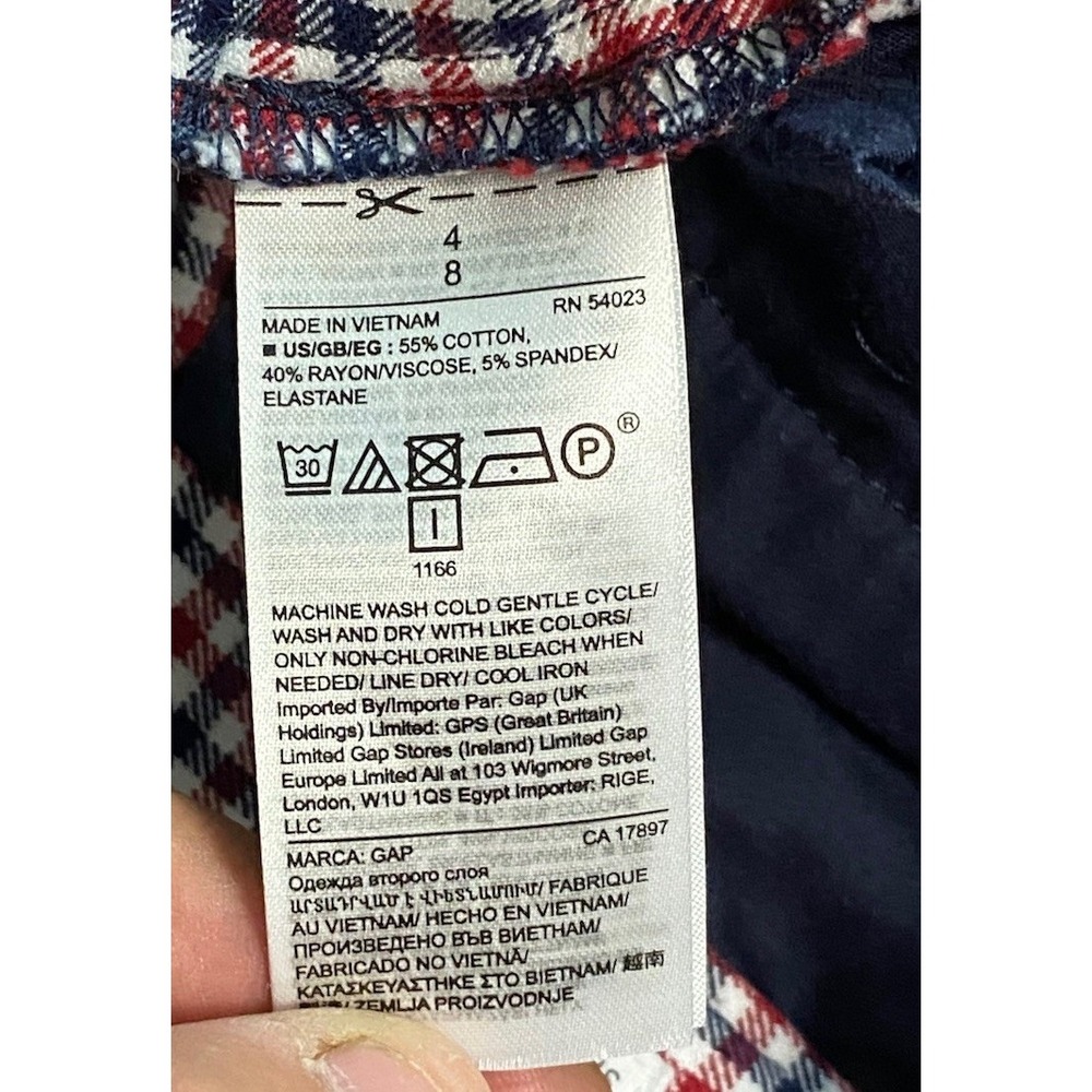 GAP High Waisted Pixie Red, White Size 4 Plaid Wo… - image 8